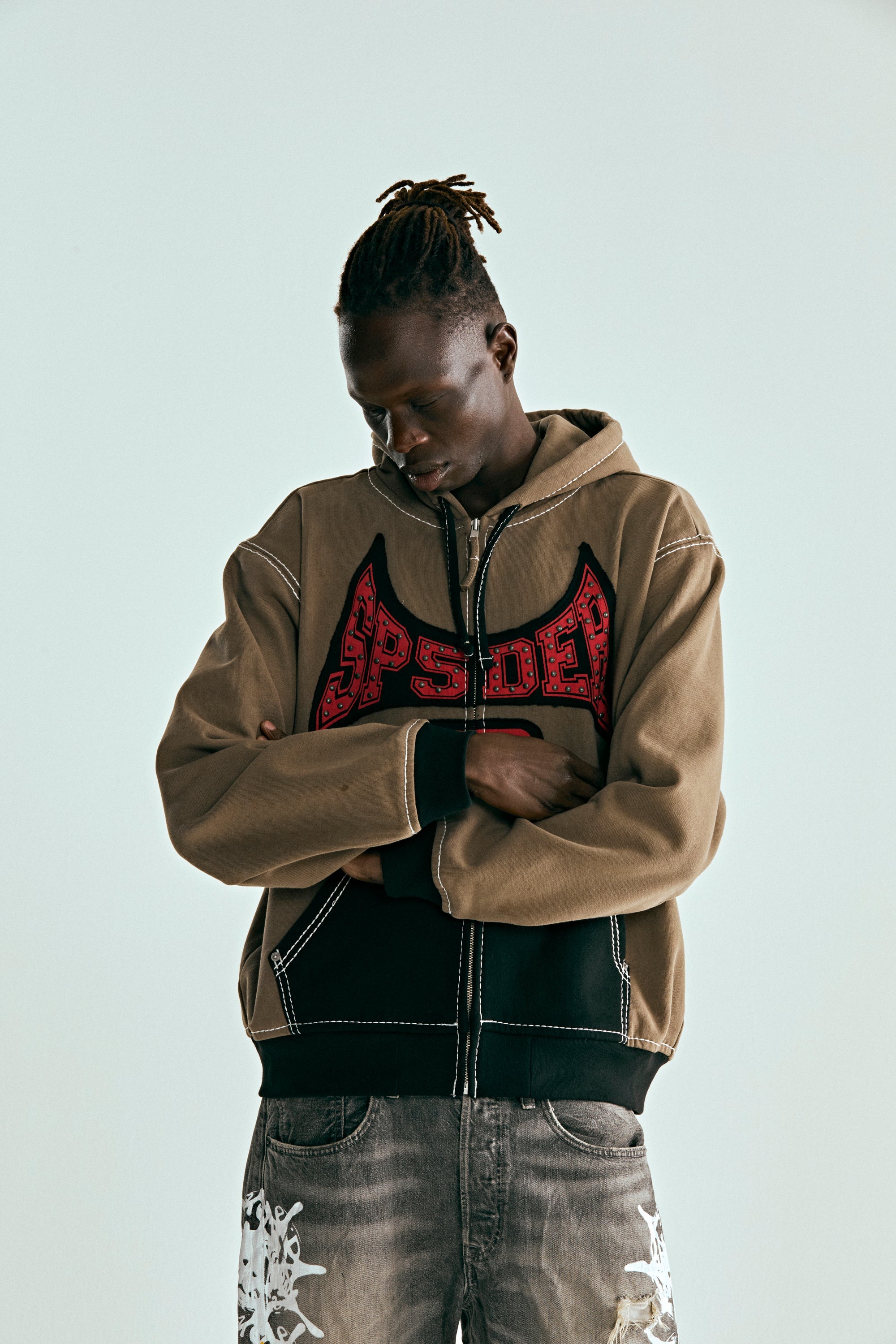 T&F ZIP HOODIE