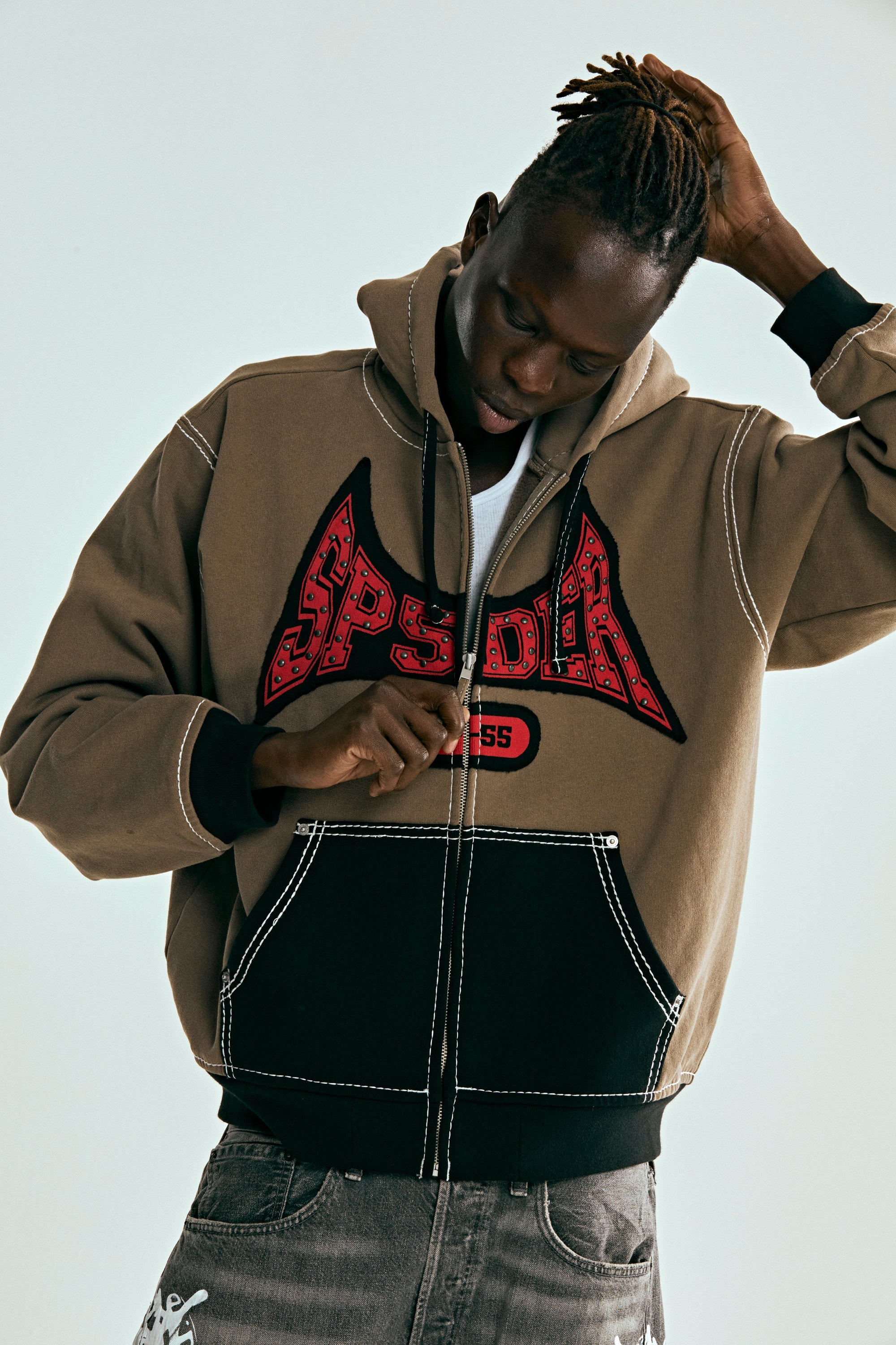 T&F ZIP HOODIE