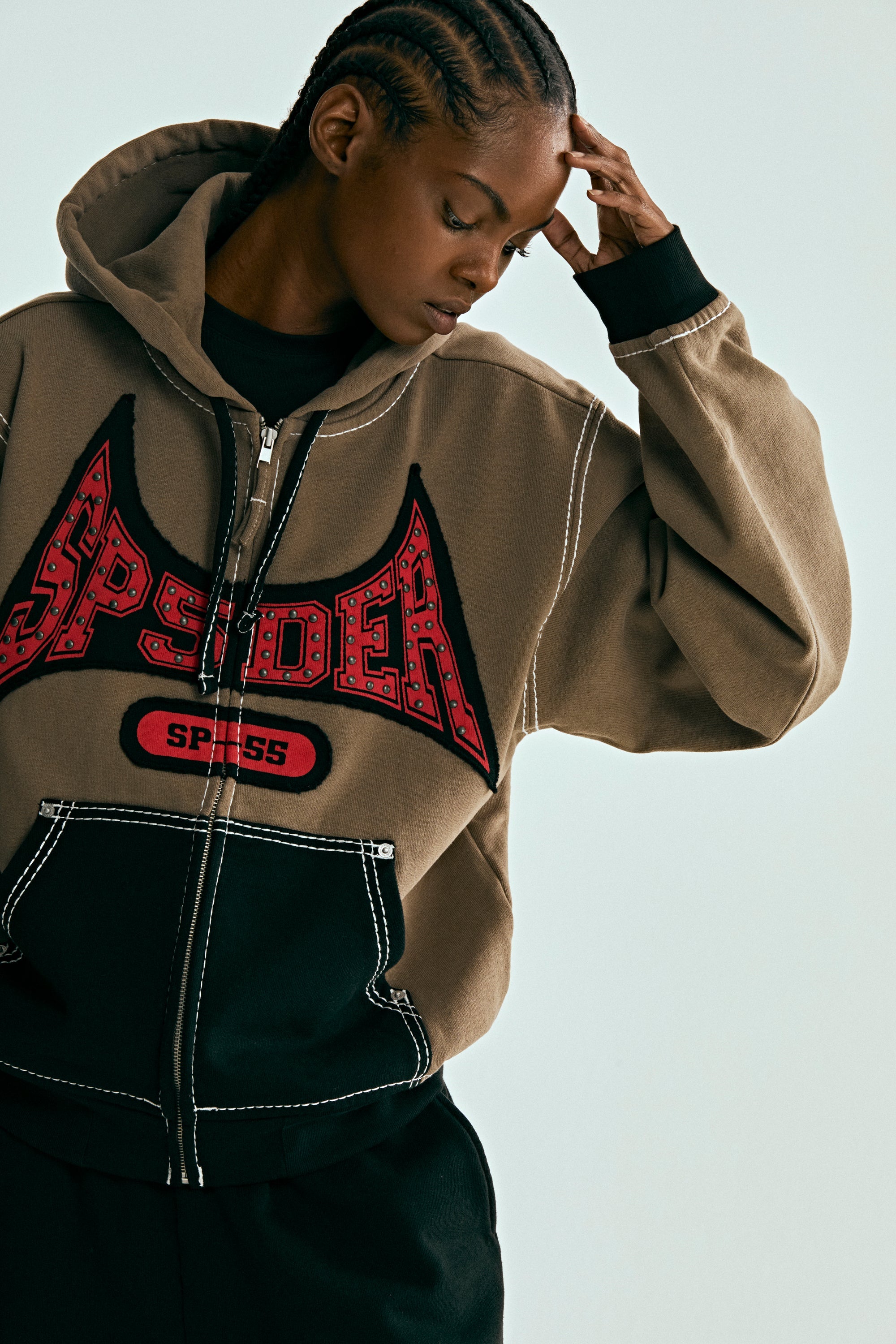T&F ZIP HOODIE