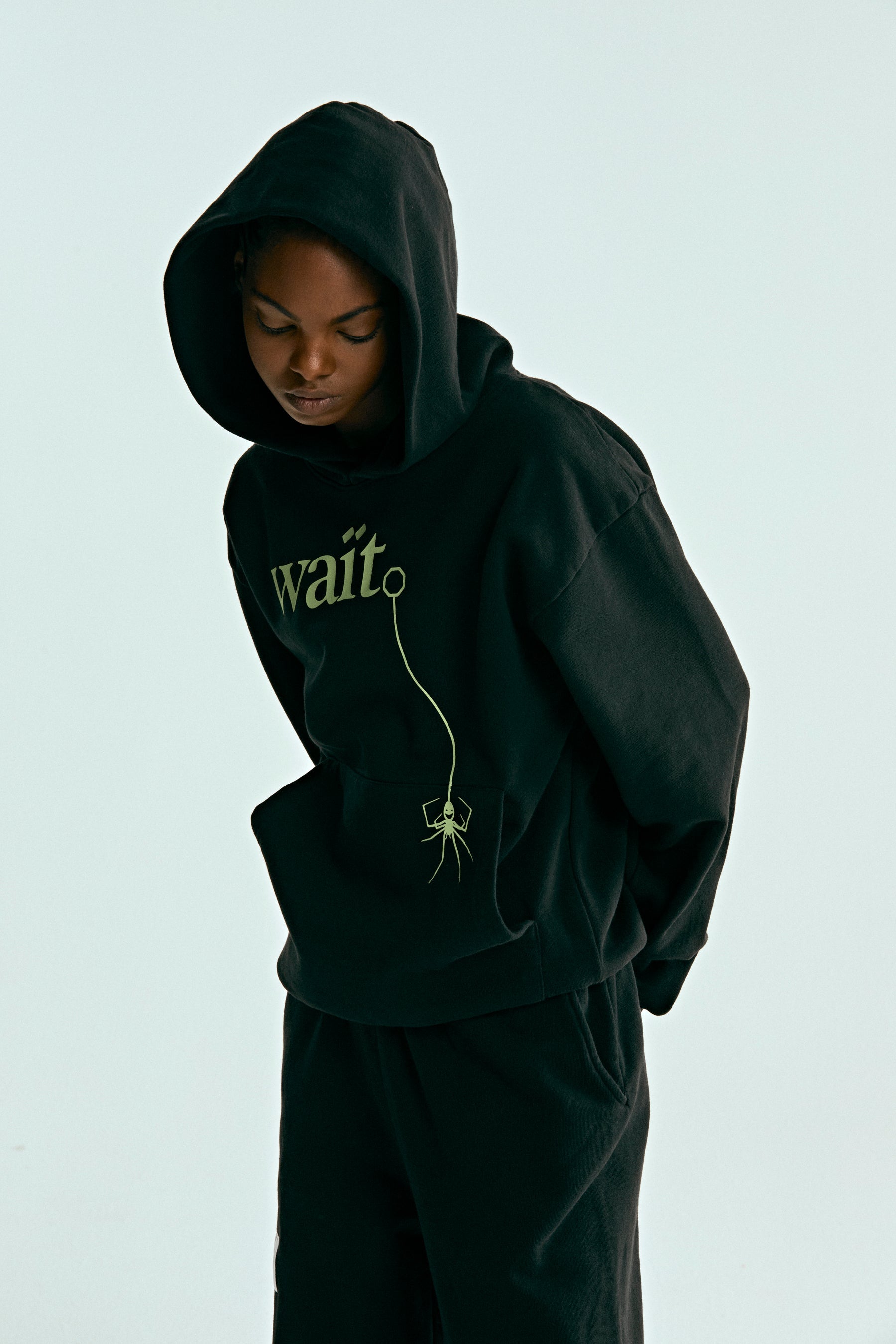 WAIT HOODIE